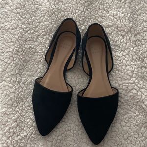 Pointed toe flats